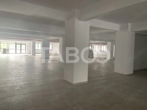 Spatiu comercial de inchiriat de 600 mp zona Centrala in Sibiu - imagine 11