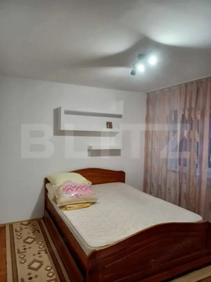 Apartament 3 camere, 63 mp, decomandat, zona Obcini - imagine 3