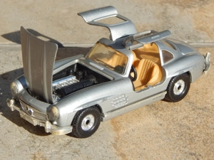 Macheta Mercedes-Benz 300SL 1954 Corgi Marea Britanie 1984 sc 1:32