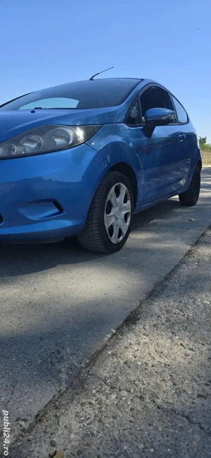 ford fiesta 1.3 benzina  - imagine 3 ford fiesta 1.3 benzina  - imagine 3