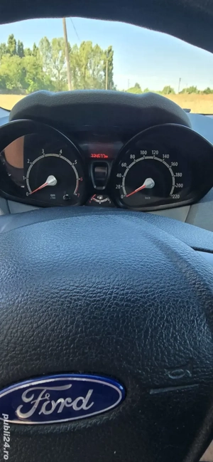 ford fiesta 1.3 benzina  - imagine 5 ford fiesta 1.3 benzina  - imagine 5