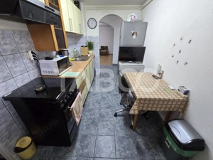 Apartament decomandat de vanzare 59 utili balcon pod zona Dioda Sibiu - imagine 5