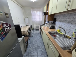 Apartament decomandat de vanzare 59 utili balcon pod zona Dioda Sibiu - imagine 16