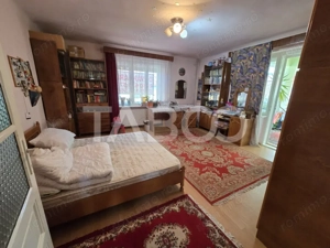 Casa individuala de vanzare teren 972 mp 2 garaje zona Sub Arini Sibiu - imagine 14