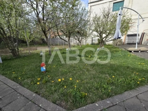 Casa individuala de vanzare teren 972 mp 2 garaje zona Sub Arini Sibiu - imagine 2