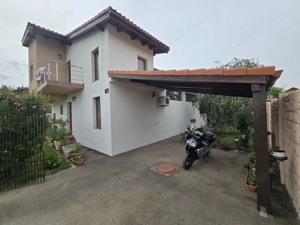 1 2 Duplex de Vânzare   152 mp utili + 455 mp teren   Locație Excelentă!