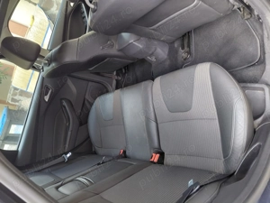 Vând Ford focus varianta Titanium