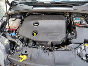 Vând Ford focus varianta Titanium - imagine 4