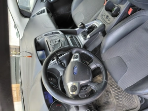 Vând Ford focus varianta Titanium - imagine 7