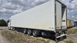 VAND semiremorca frigorifica Schmitz mulitemperatura