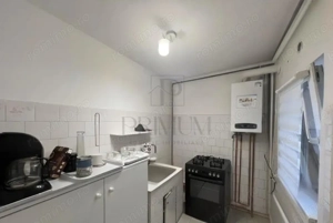 Apartament 1 camera-Torontal-decomandat-centrala proprie - imagine 2
