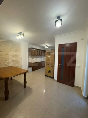 Casa noua de inchiriat 4 camere Soarelui - imagine 9