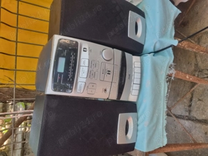 Sistem stereo compact TCM 