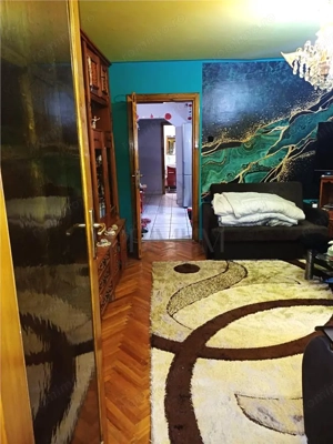 SOARELUI - 3 camere - 2 bai - 2 balcoane - centrala  proprie - ETAJ 1 - imagine 7