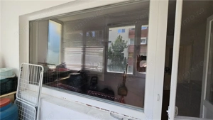 SPITALUL JUDETEAN - ETAJ 2 - BLOC IZOLAT - 3 CAMERE - imagine 15