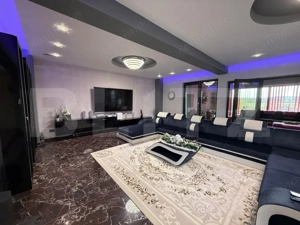 O Clipă de Rafinament şi Vis – Proprietate Excepțională cu Simț HORECA - imagine 6