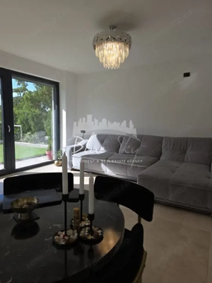 Apartament situat in Mamaia Nord, la 200 m de plaja