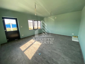 Hala noua de inchiriat 550 mp, birouri, parcare, Sacalaz. - imagine 10