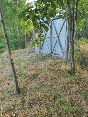 vind teren intravilan