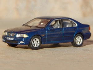 Macheta BMW 528i (seria 5) E39 1995 Hongwell sc 1:72 metalic - imagine 2