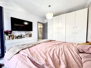 Decomandat. Bucatarie INCHISA. BOXA. 55 mp utili ! Bloc NOU ! - imagine 9