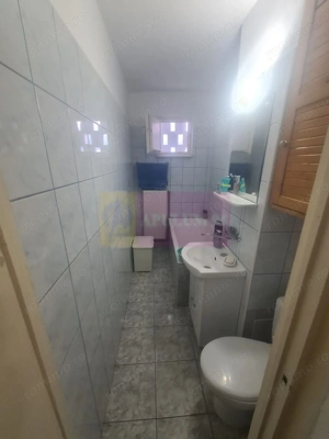 Apartament cu 2 camere de vanzare in Campina - Zona Cuza - imagine 10