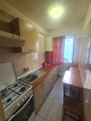 Apartament cu 2 camere de vanzare in Campina - Zona Cuza - imagine 6
