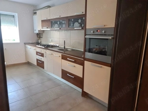 Triplex cu acces din 2 fronturi,parter,mansardă înaltă+pod,175mp,teren 300mp - imagine 5