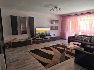 Triplex cu acces din 2 fronturi,parter,mansardă înaltă+pod,175mp,teren 300mp - imagine 7
