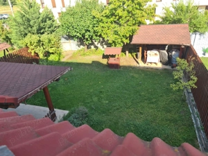 Triplex cu acces din 2 fronturi,parter,mansardă înaltă+pod,175mp,teren 300mp - imagine 3