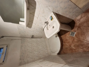 Inchiriez garsoniera - imagine 3