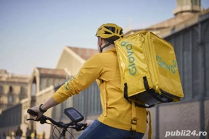 Angajam curier Glovo   Bolt Food