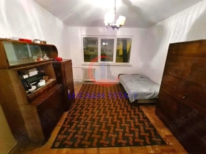 Apartament 3 camere, parter - imagine 3