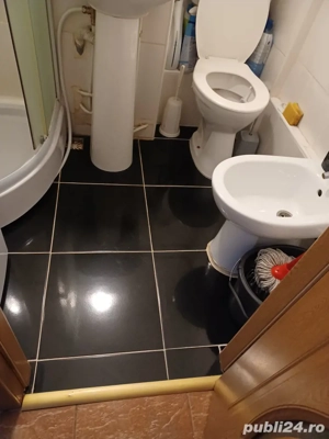  Salut pentru cei interesați