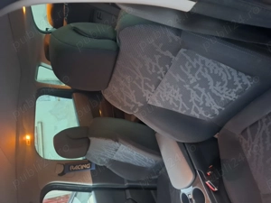 Peugeot3008. Motor 1598 motorină - imagine 3