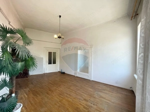 Casă cu 3 camere de vânzare în zona centrala comison 0% - imagine 6