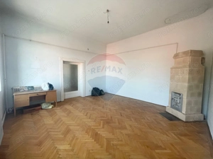 Casă cu 3 camere de vânzare în zona centrala comison 0% - imagine 5