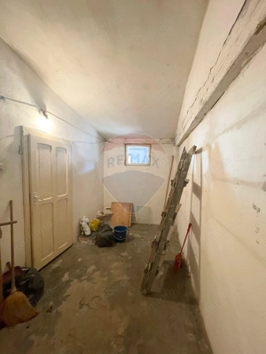 Casă cu 3 camere de vânzare în zona centrala comison 0% - imagine 13