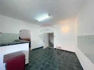 Casă cu 3 camere de vânzare în zona centrala comison 0% - imagine 19