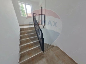 Casă / Vilă cu 3 camere de vânzare în zona Central - imagine 7