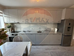 Apartament cu 2 camere de închiriat în Prima Oneștilor - imagine 7