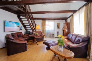 Casă / Vilă spatioasa cu teren in zona centrala Sararie - imagine 9