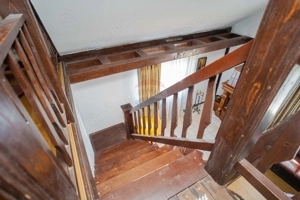 Casă / Vilă spatioasa cu teren in zona centrala Sararie - imagine 5