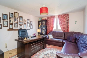 Casă / Vilă spatioasa cu teren in zona centrala Sararie - imagine 10