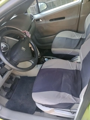 Masina cumparata de noua din Reprezentanta Sibiu, vand Peugeot 207 motor 1,4 diesel, an 2008,    - imagine 7
