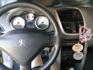 Masina cumparata de noua din Reprezentanta Sibiu, vand Peugeot 207 motor 1,4 diesel, an 2008,    - imagine 9