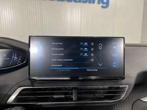 Peugeot 5008 - imagine 18