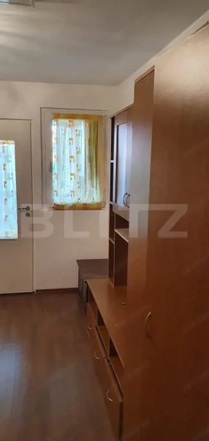 Garsoniera superba, 25 mp, zona Tractoru