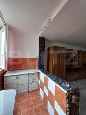 Garsoniera renovata 32 mp, zona Materna - imagine 3