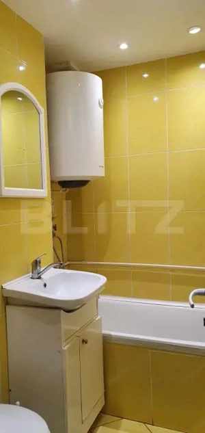 Garsoniera superba, 25 mp, zona Tractoru - imagine 4